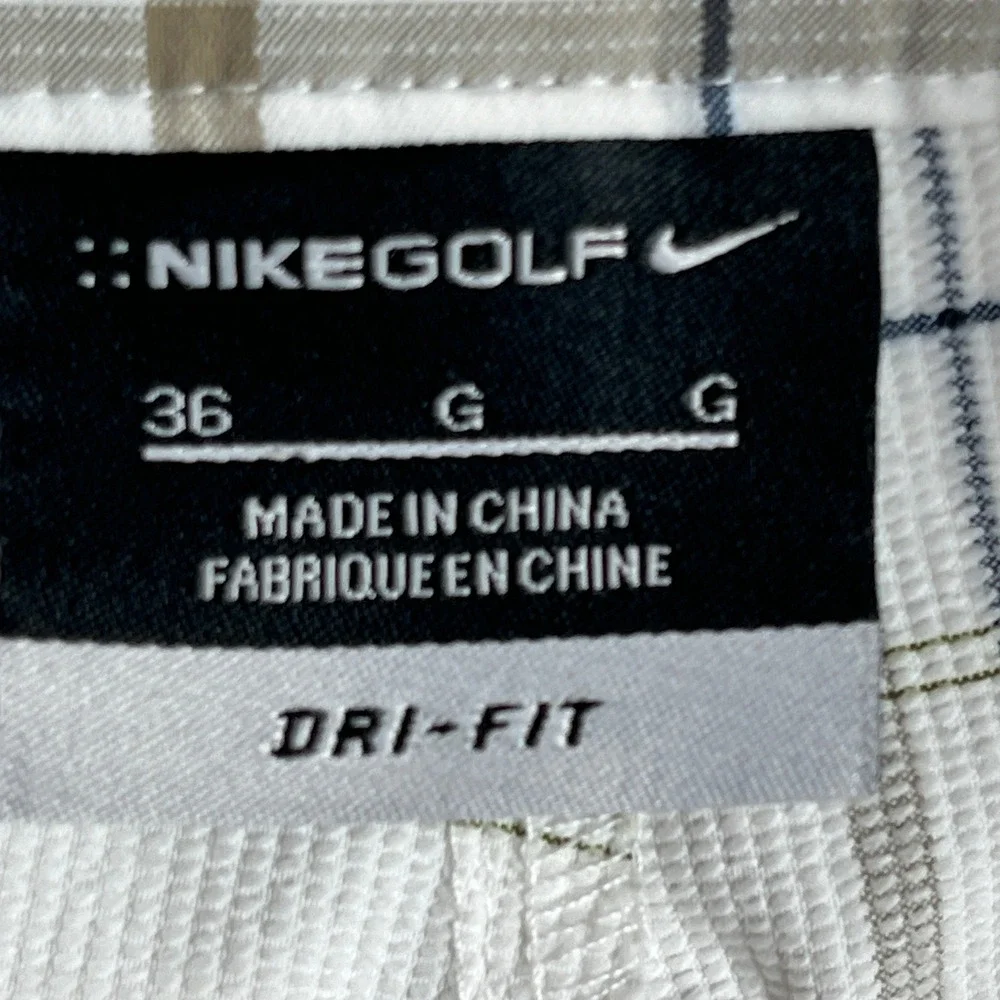 Nike Golf Dri-FIT Plaid Shorts Mens 36 White Gray Performance Golf Flat Front